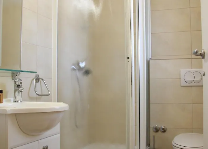 Alegria - With Patio And Garden View Apartmán *