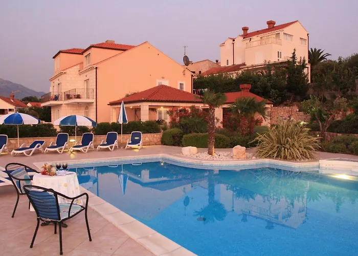 Alegria - With Patio And Garden View Cavtat